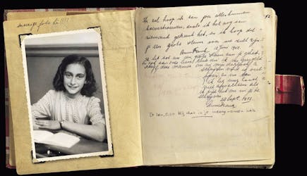 Visite à pied de l’histoire d’Anne Frank avec le quartier culturel juif